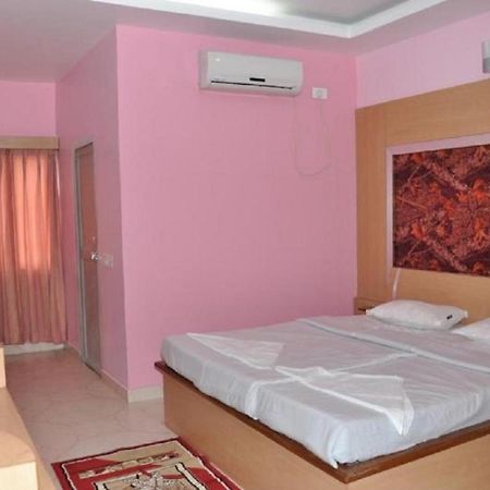 Hotel Barbareek Shillong Eksteriør billede