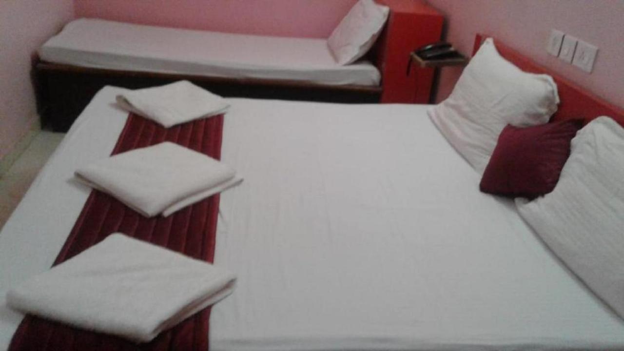 Hotel Barbareek Shillong Eksteriør billede
