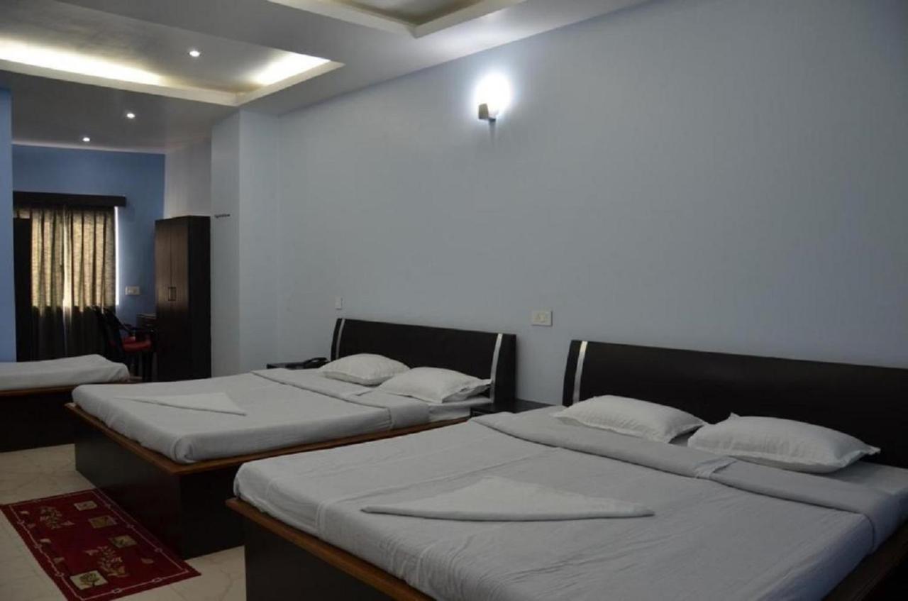 Hotel Barbareek Shillong Eksteriør billede
