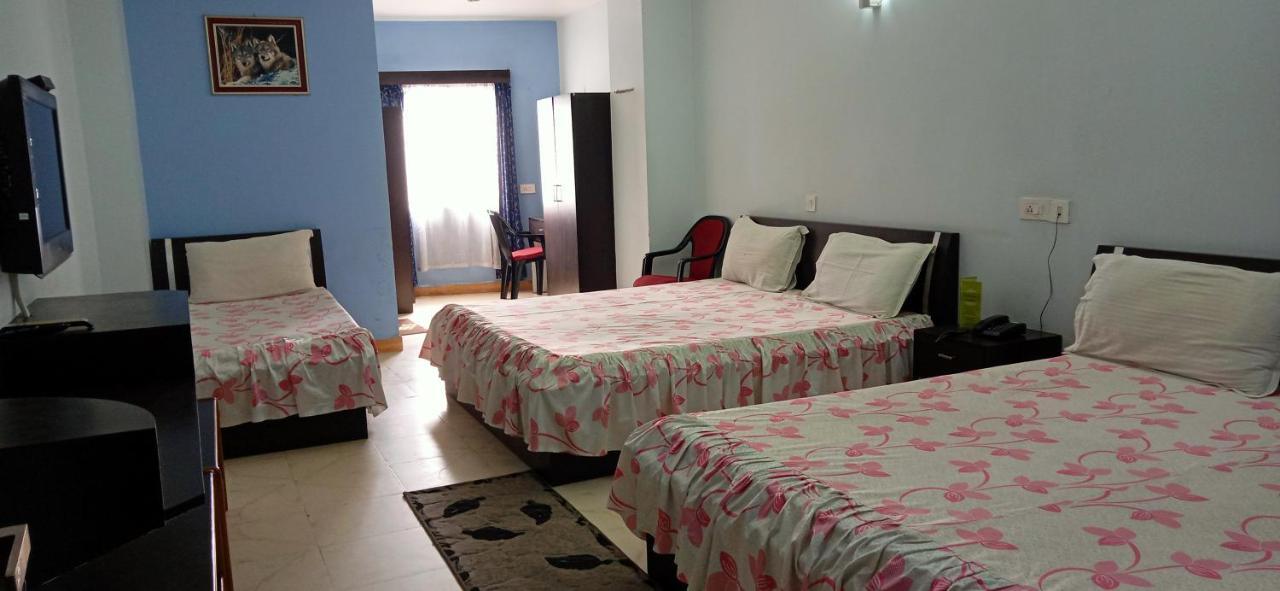 Hotel Barbareek Shillong Eksteriør billede