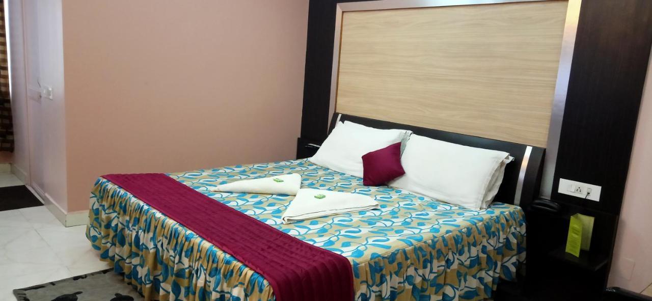 Hotel Barbareek Shillong Eksteriør billede