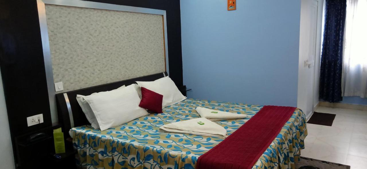 Hotel Barbareek Shillong Eksteriør billede