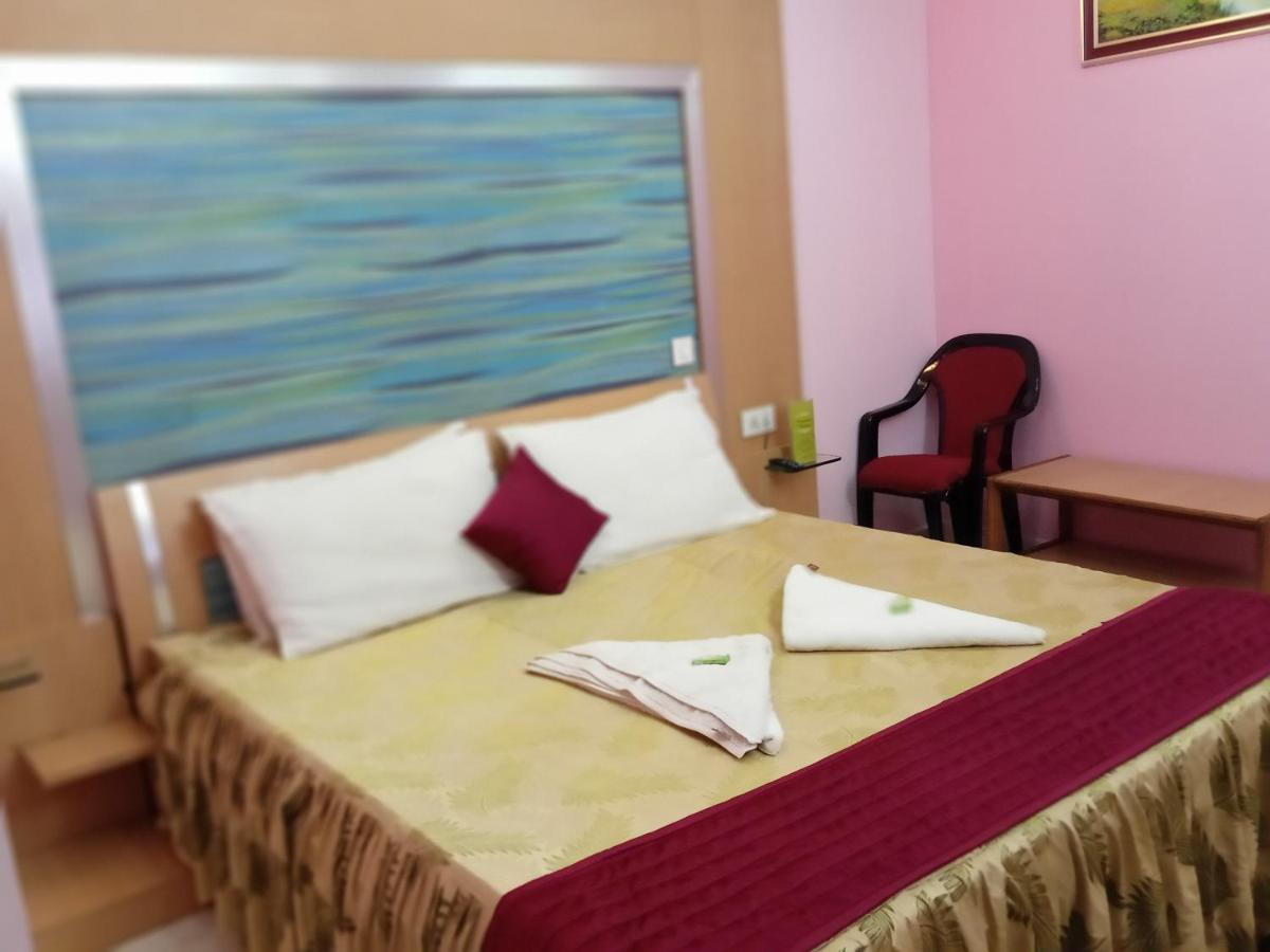 Hotel Barbareek Shillong Eksteriør billede