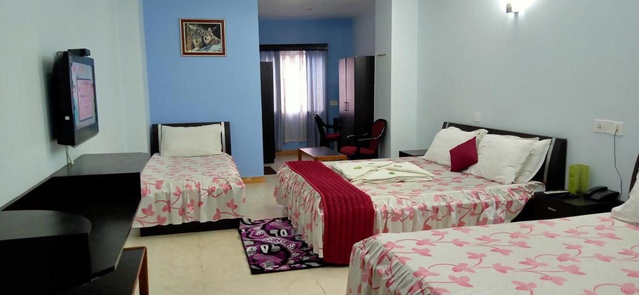 Hotel Barbareek Shillong Eksteriør billede