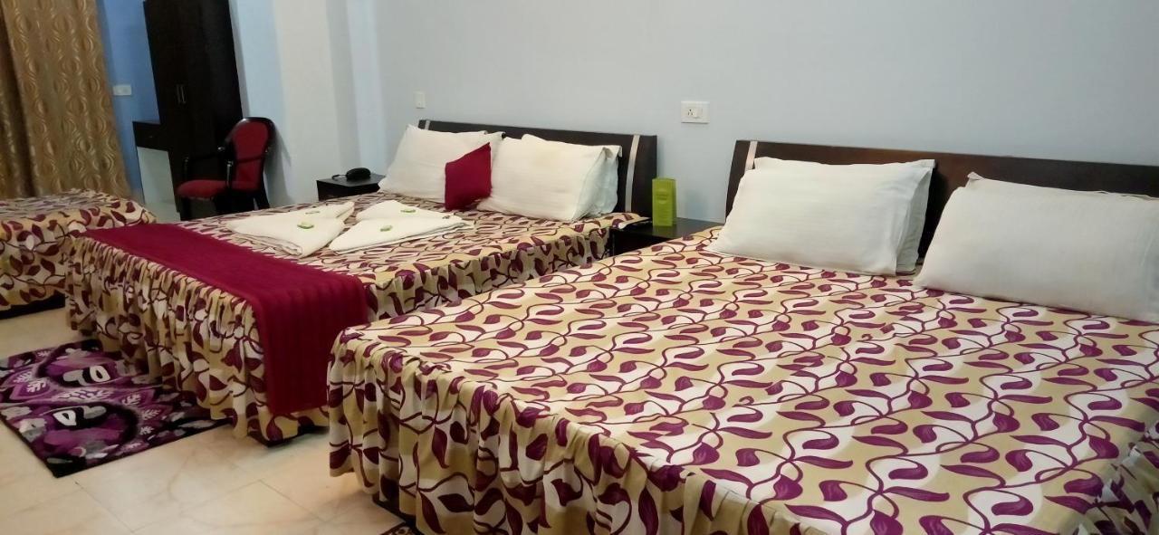 Hotel Barbareek Shillong Eksteriør billede